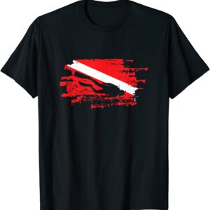 Scuba Diving Diver Down Flag Awesome Marine Diver Dive gift T-Shirt